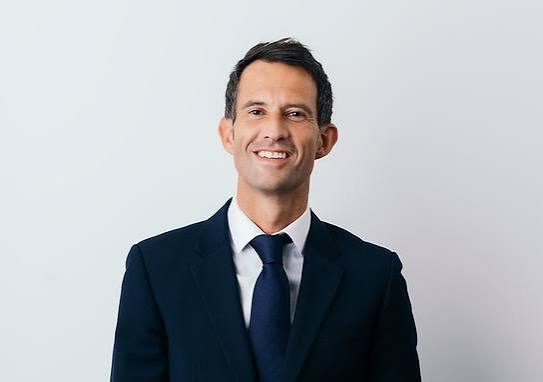 Portrait of Stuart Pinnington, Global Head of Asset Owners, IQ-EQ
