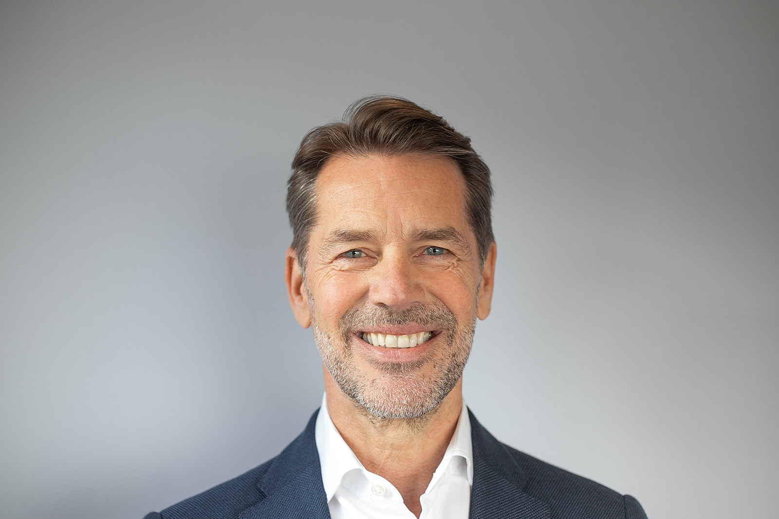 Portrait of Harco van den Oever, Art Market Specialist · Private Wealth & Collection Governance